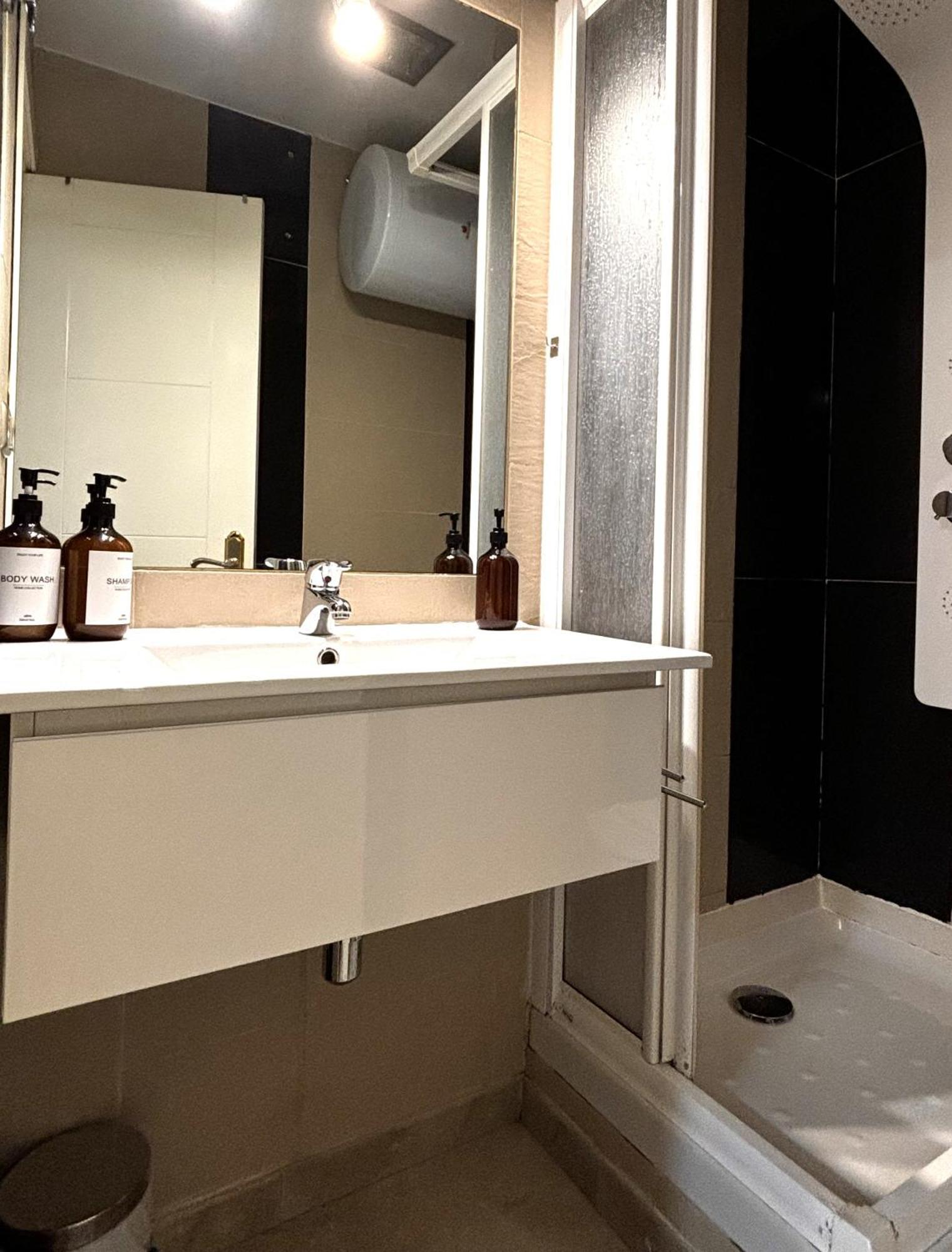 Chueca Apartamentos Noxi Μαδρίτη Εξωτερικό φωτογραφία